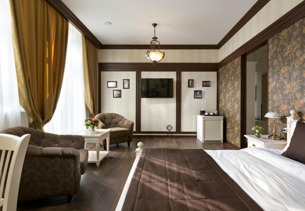 Hotel De Gaulle Boutique 4*