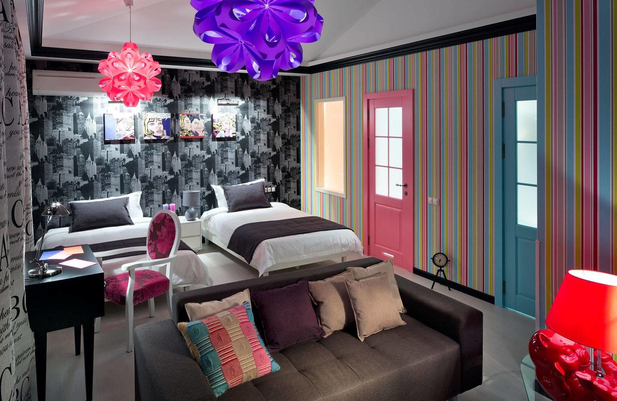 Hotel De Gaulle Boutique